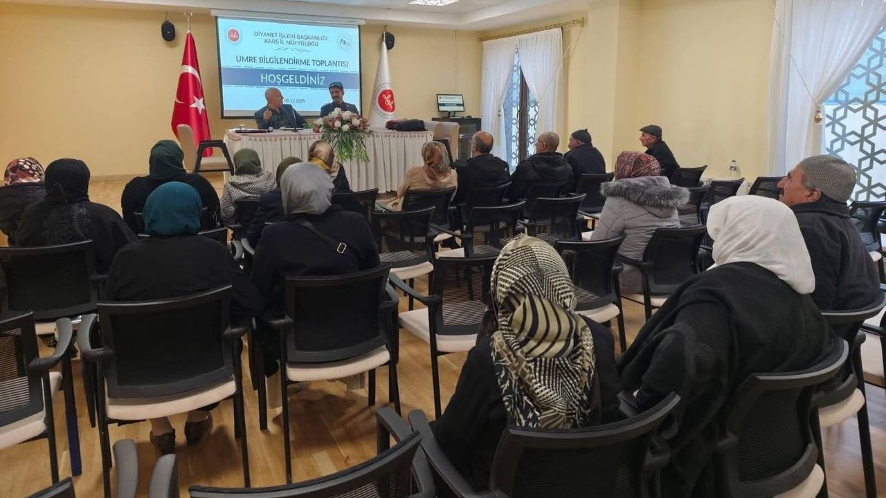 Kars’ta Umre yolcularına bilgilendirme semineri düzenlendi görseli