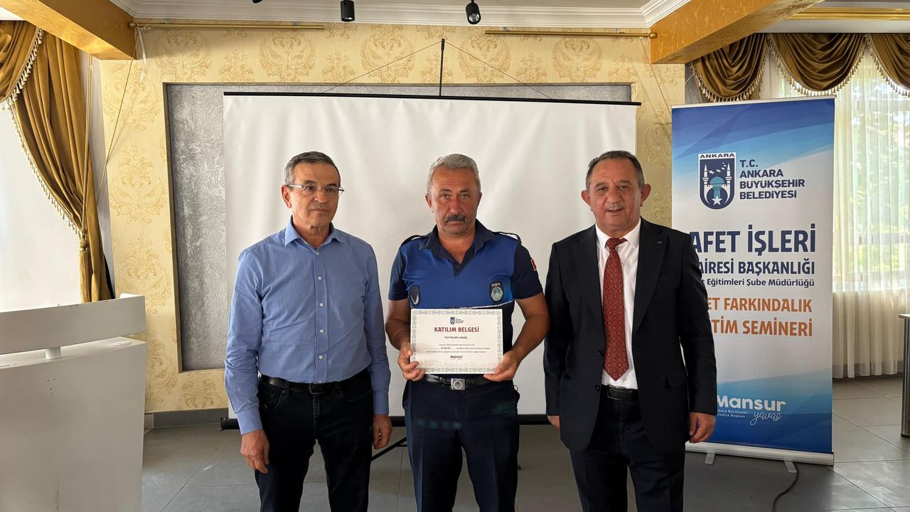 Güdül’de belediye personeline afet ve yangın eğitimi görseli
