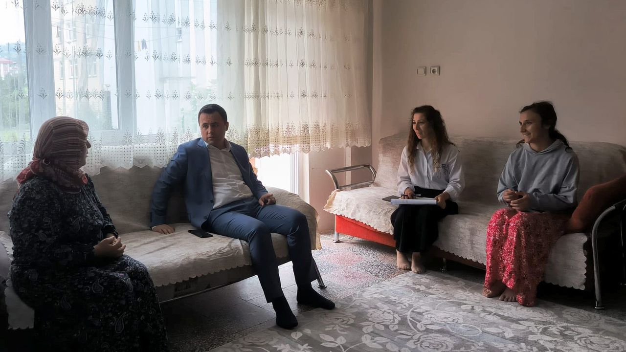 Vakfıkebir İlçe Kaymakamı Dr. Uzan: “Yalnız değilsiniz” görseli