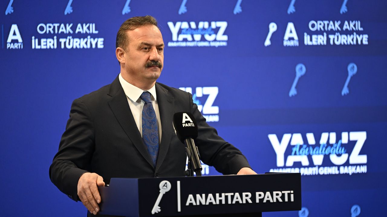 Ağıralioğlu: Masalla karın doymuyor! tabelayla tencere kaynamıyor! görseli
