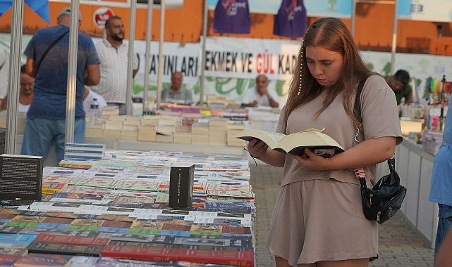 7. Edremit Kitap Fuarı 18-24 Ağustos’ta.. görseli