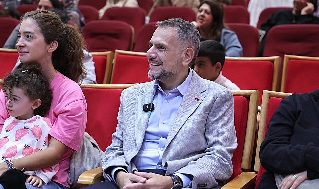 Bayrampaşa Belediyesi’nin çocuk şenliğinde doyasıya eğlence görseli