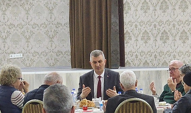 Başkan Sezer Şehit ve Gazi Aileleri ile İftarda Bir Araya Geldi görseli