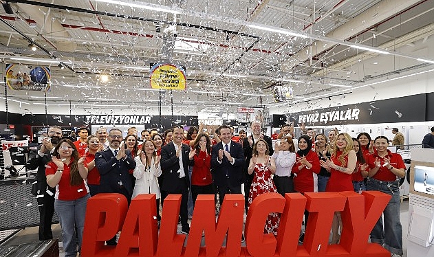 MediaMarkt’ın yeni mağazası Mersin’de açıldı görseli