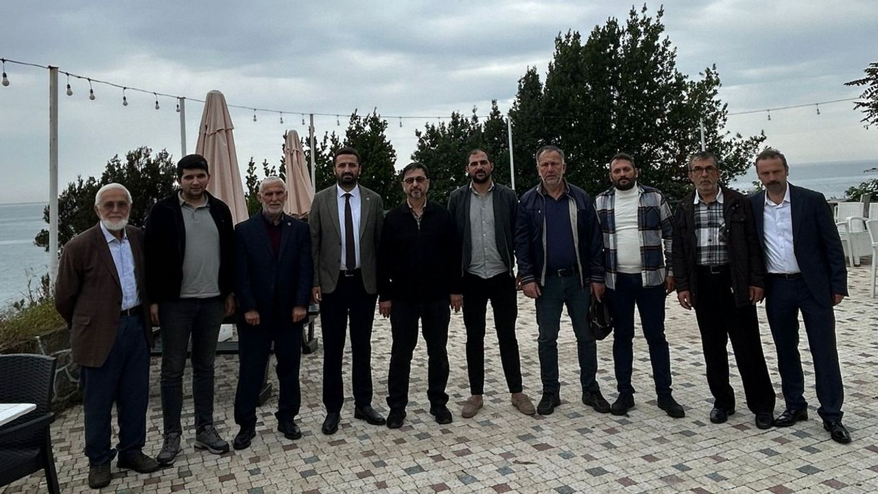 Saadet partililer muhtarlarla kahvaltıda buluştu görseli