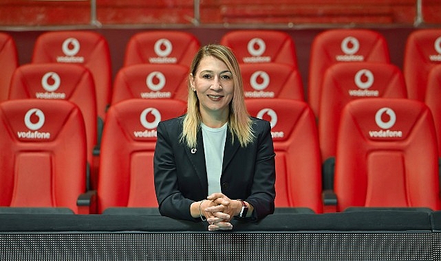 Vodafone Kadın Voleybolunun Yanında Durmaya Devam Ediyor görseli