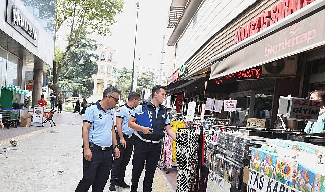 Engelli yolunu kapatanlara ceza yağdı görseli