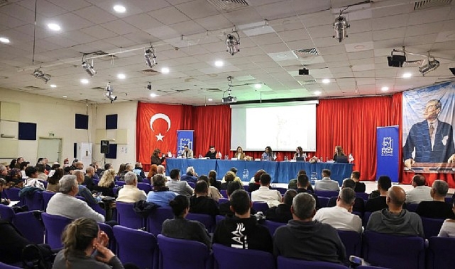Alaçatı Kentsel Tasarım Rehberi esnafla paylaşıldı: “Alaçatı kimliğine sahip çıkıyor” görseli