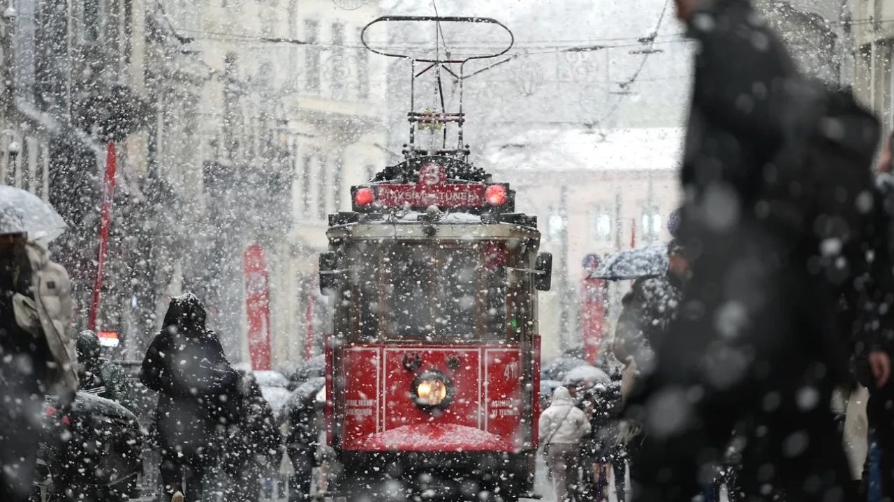Meteoroloji'den 13 il için kar yağışı uyarısı görseli