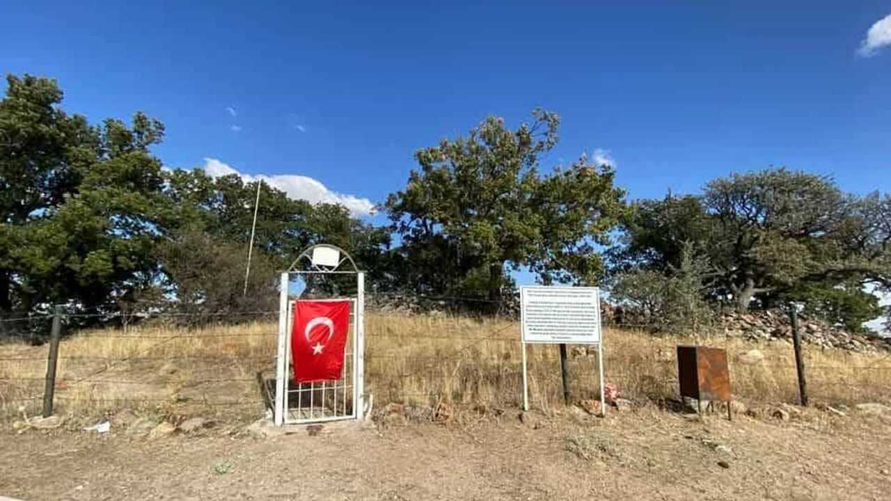 Kırıkkale’deki gizemli Kırklar Mezarlığı görseli