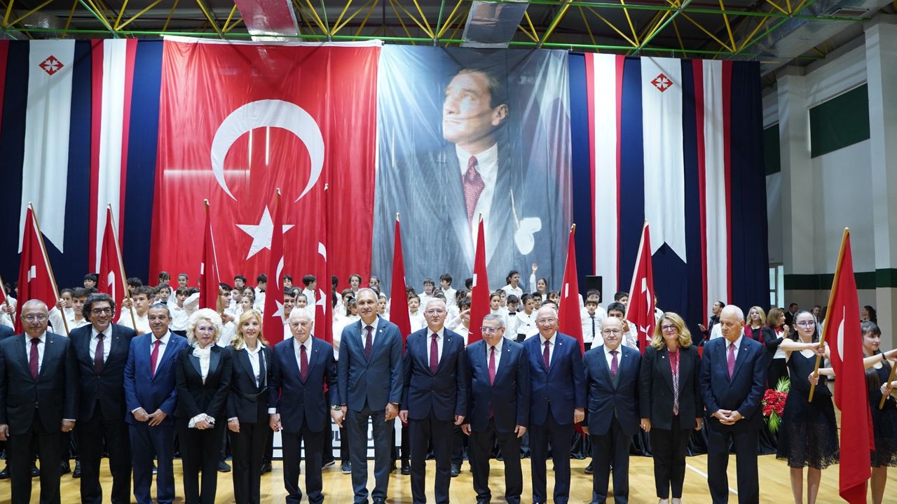 Başkent Üniversitesi, Cumhuriyet’in 102. yılını gururla kutladı görseli