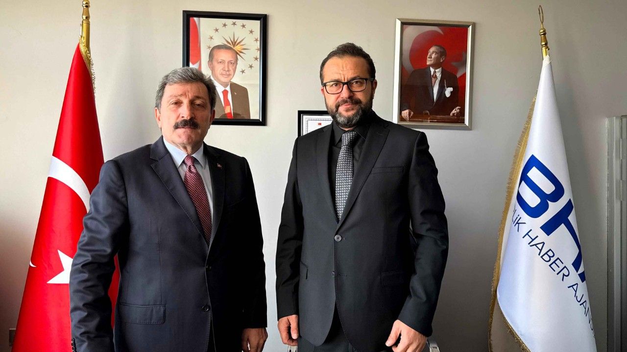 Samsun Valisi Orhan Tavlı'dan Gazeteci Said Çetintaş'a anlamlı ziyaret görseli