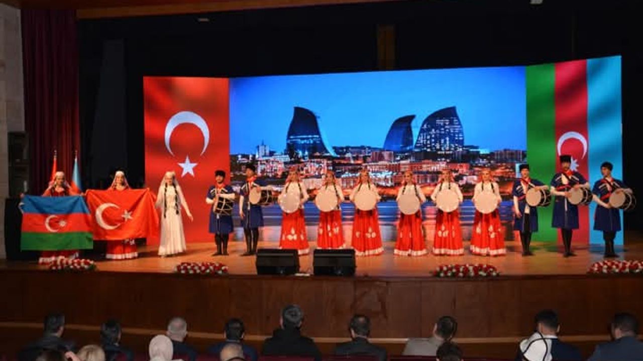 Azerbaycan-Türkiye Kültür Gecesi görseli