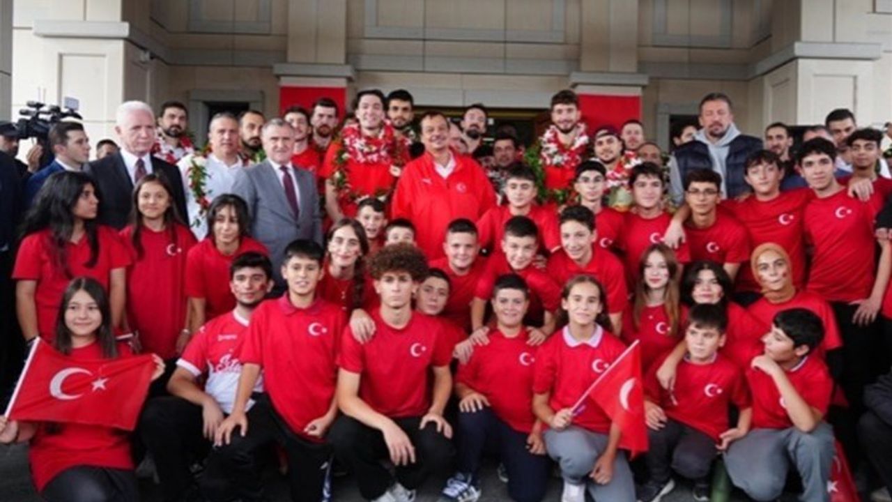 Paralimpik Milli sporcular tarihi başarılara imza attı görseli