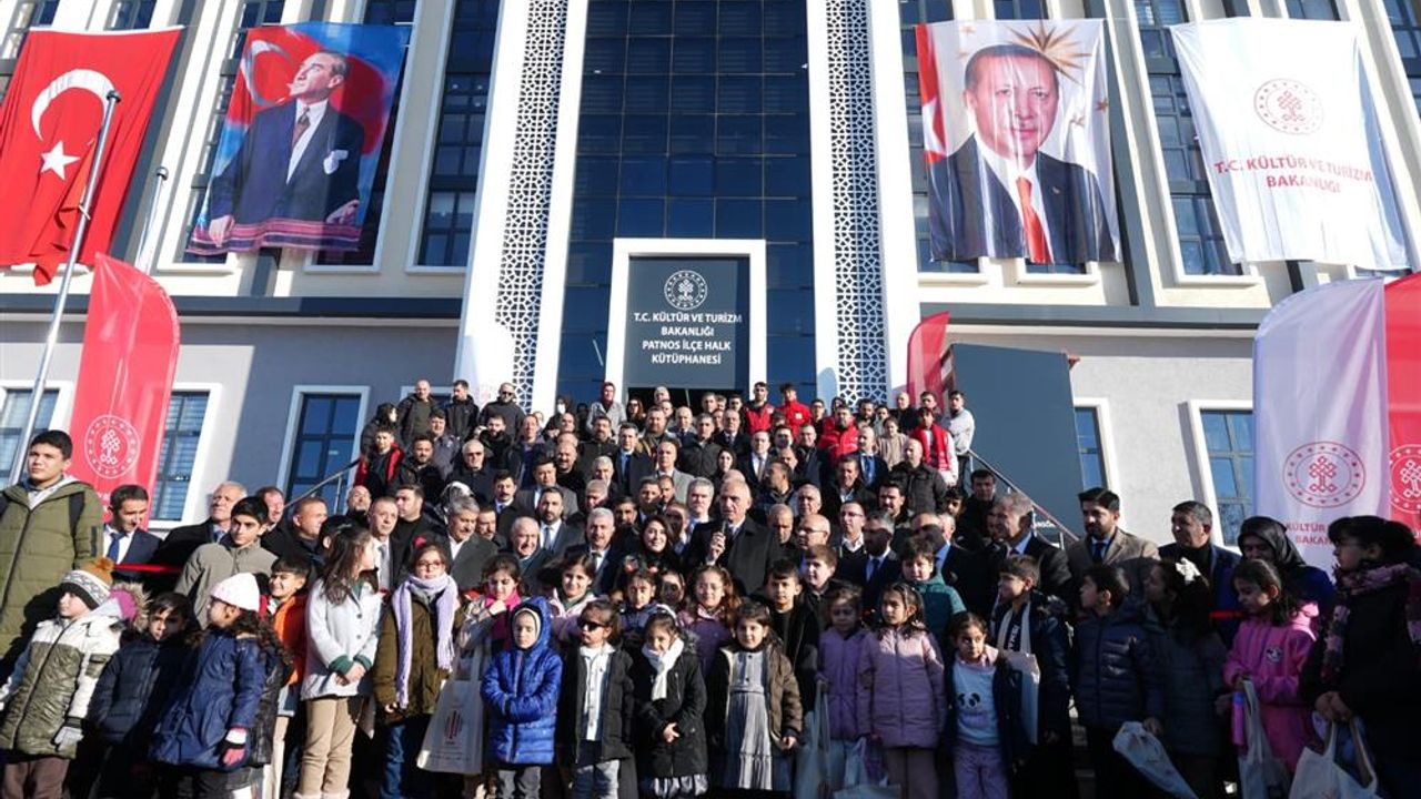 Ağrı’ya 261 Milyon Lira Kütüphane Yatırımı Yapıldı görseli
