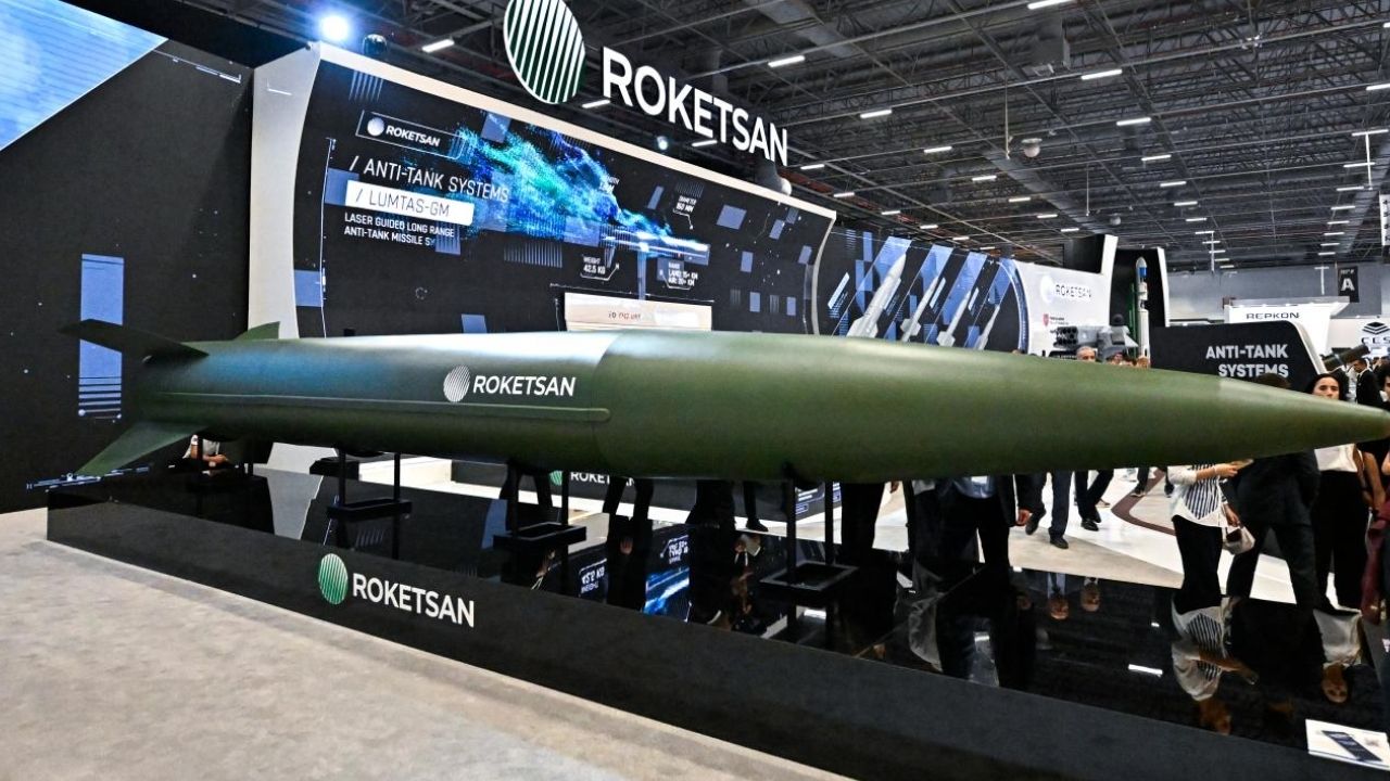 Roketsan'dan milli füzelere yoğun mesai görseli
