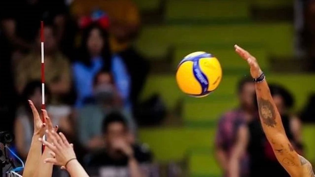 A Milli kadın ve erkek voleybol takımlarının 2026 VNL grupları açıklandı görseli