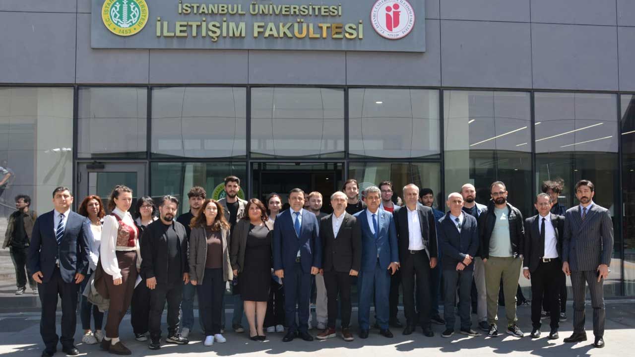 "Azerbaycan Sinema Günleri" İstanbul'da devam ediyor: Üniversite öğrencilerinden yoğun ilgi görseli