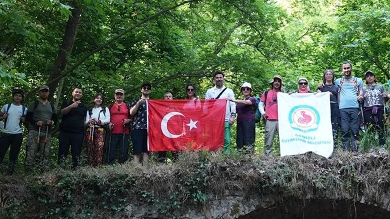 Denizlililer doğada nefes aldı görseli