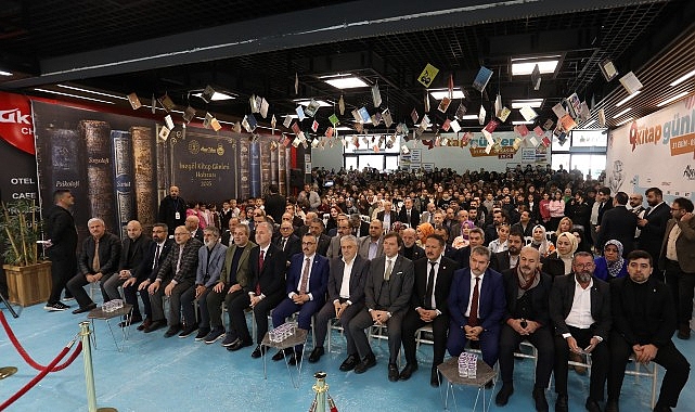İnegöl 9. Kitap Günleri Başladı görseli