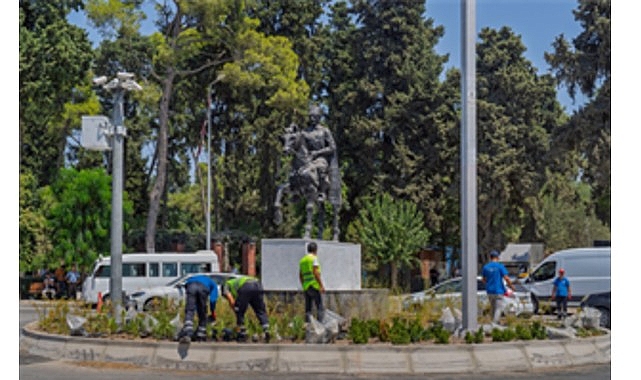 Daha az su daha fazla yeşil görseli
