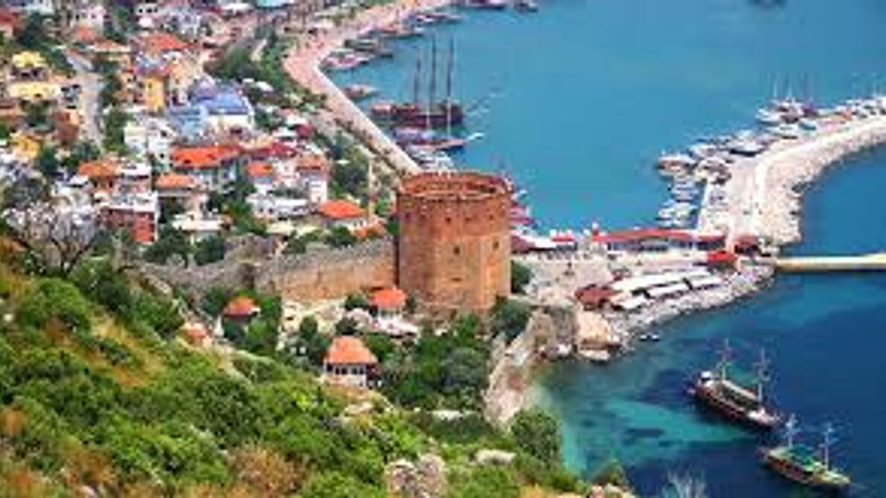 2025 turizm sezonu başladı: Antalya'da yeni rekorlar kapıda görseli