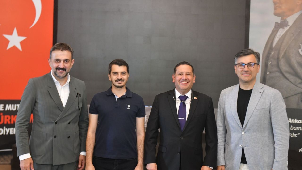 Yerel karar vericiler AKK’yi ziyaret etti görseli