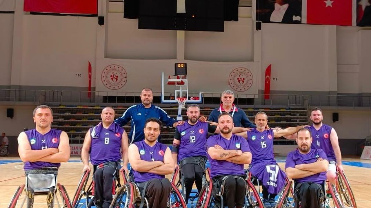 Engelsizler takımından İzmir deplasmanında galibiyet görseli