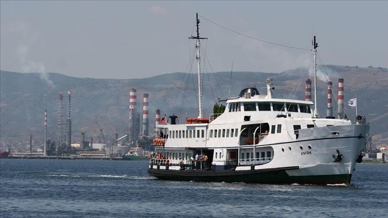 İstanbul’da kar nedeniyle çok sayıda vapur seferi iptal edildi görseli