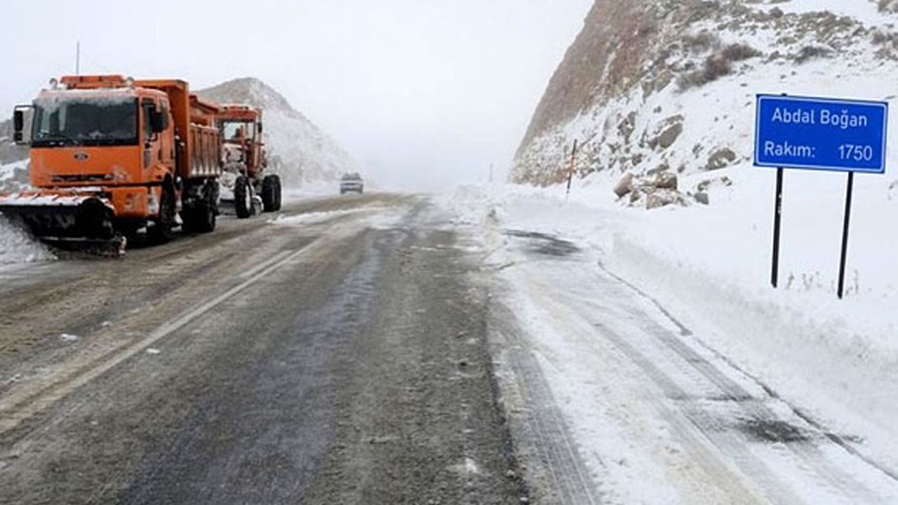 Sivas–Malatya yolunda kontrollü trafik başladı görseli