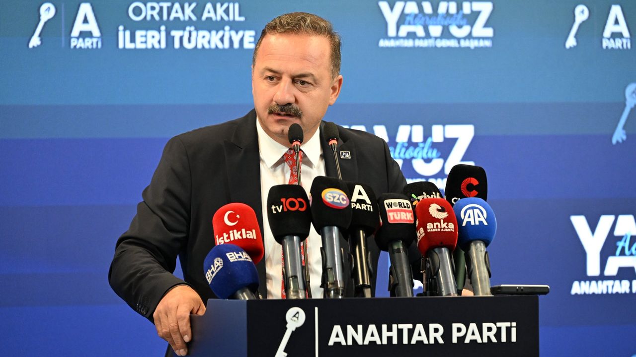 Ağıralioğlu: Millet iradesi 2028’de Anahtar Parti’yi kayyum olarak iktidara getirmelidir görseli