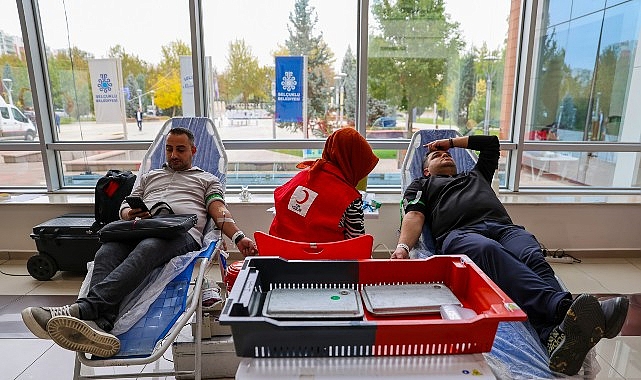 Selçuklu Belediyesi Personeli’nden Kızılay’a Kan Bağışı Desteği görseli