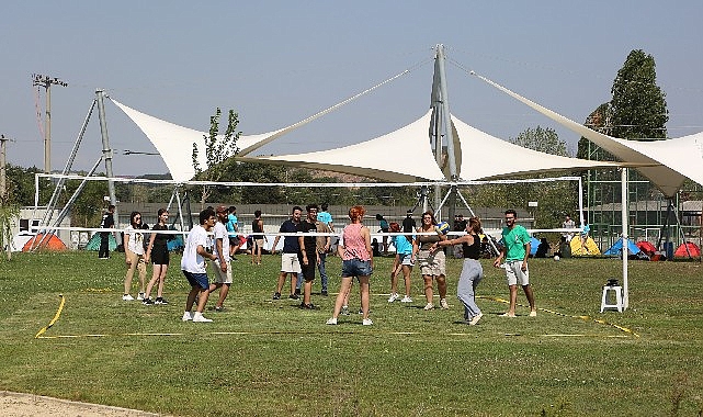 Dünya gençleri Fadıllı’da buluştu görseli