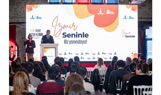 Gençlerin enerjisi İzmir’i dönüştürüyor görseli