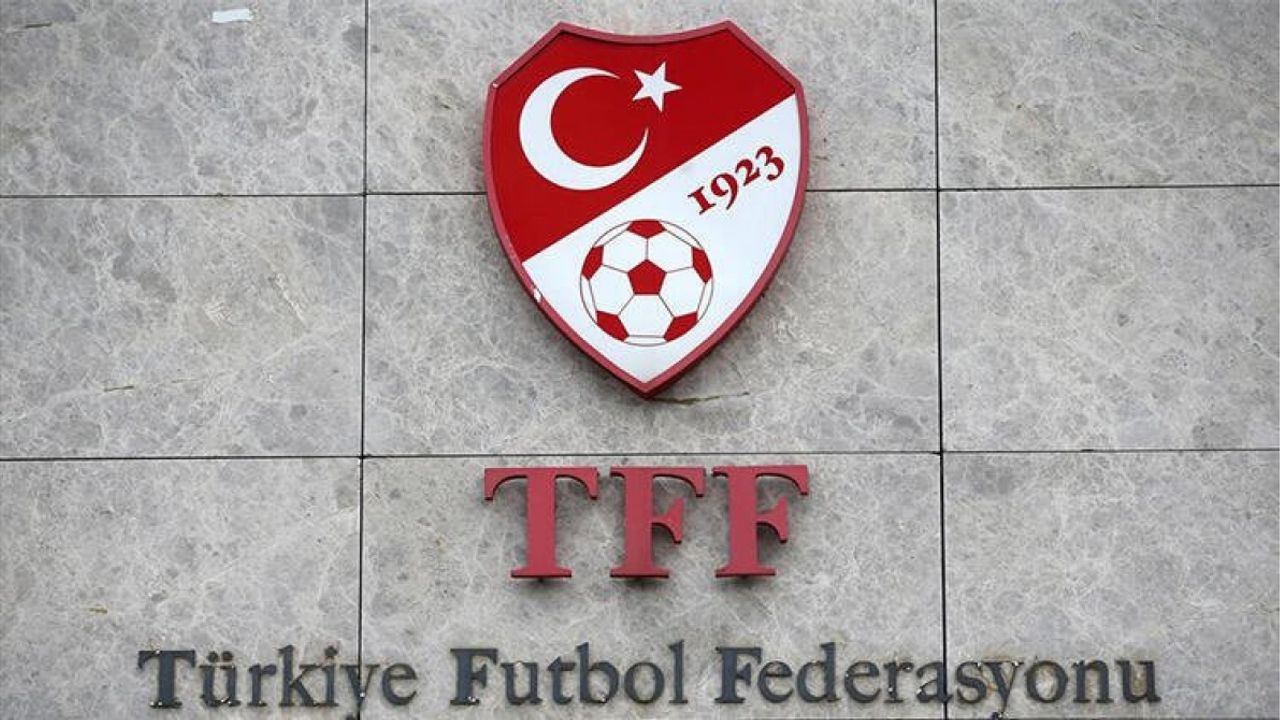 TFF'den yeni dönem: Stadyum girişlerinde kimlik kartı dönemi başladı görseli