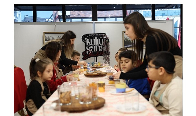 Kartepeli Öğrencilerin Yarıyıl Tatili Sanatla Renkleniyor görseli
