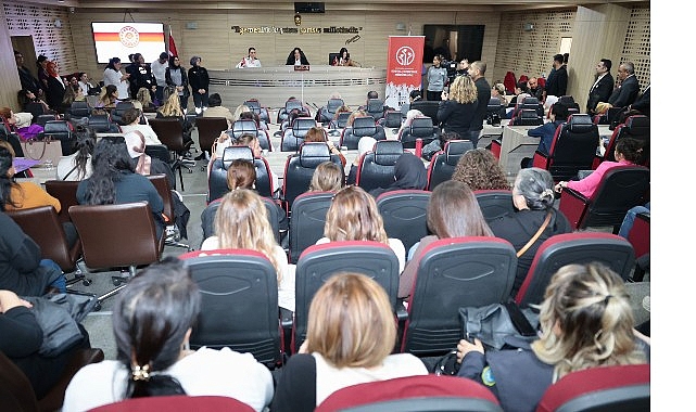 Başkan Pehlivan: Kadın, medeniyetin temelidir! görseli