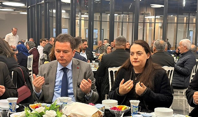 Başkan Erkan Aydın, DAĞ-DER İftarında Vatandaşlarla Buluştu görseli