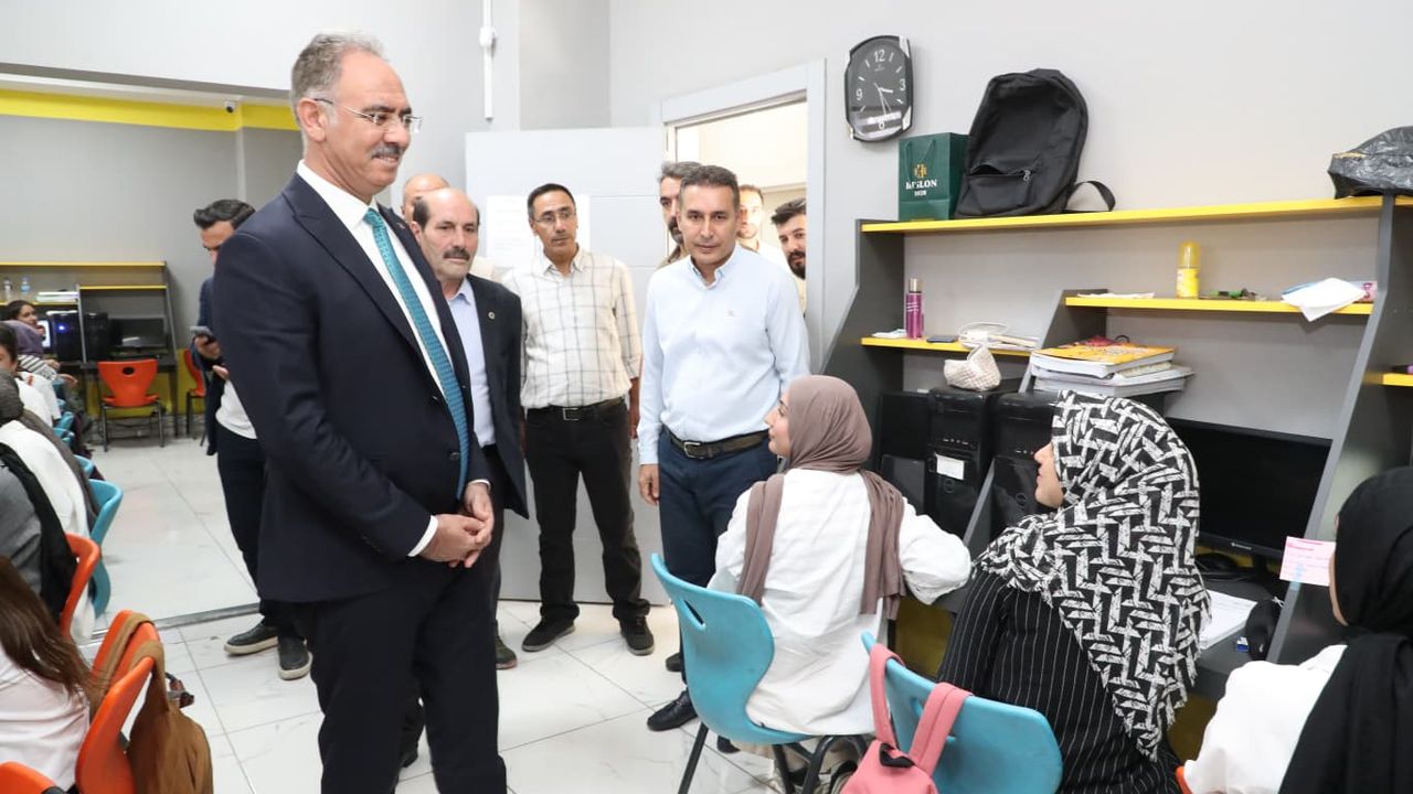 Eyyübiye'de Yaz Kursları Dolu Dolu Geçti görseli