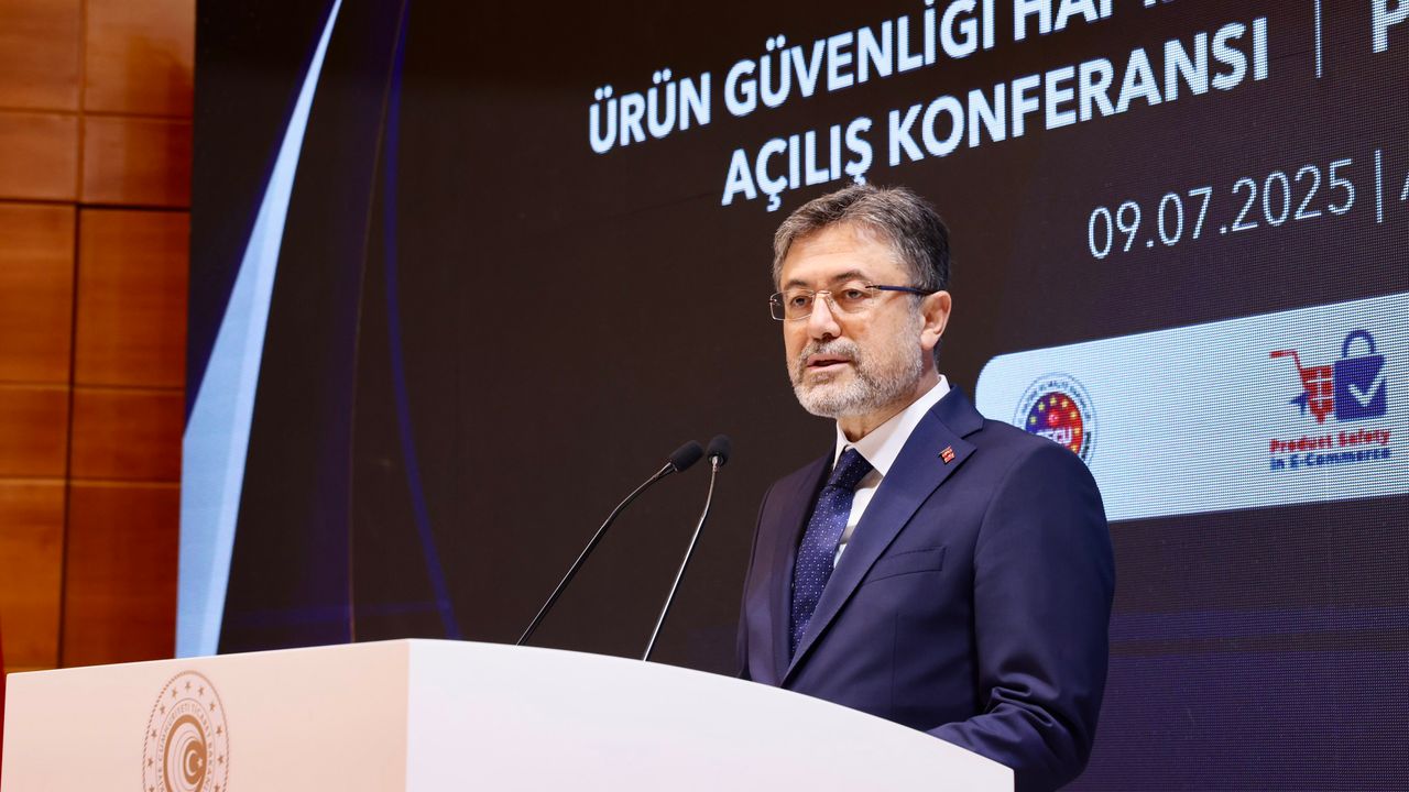 Bakan Yumaklı'dan kritik uyarı: Orman yangını riski zirvede görseli
