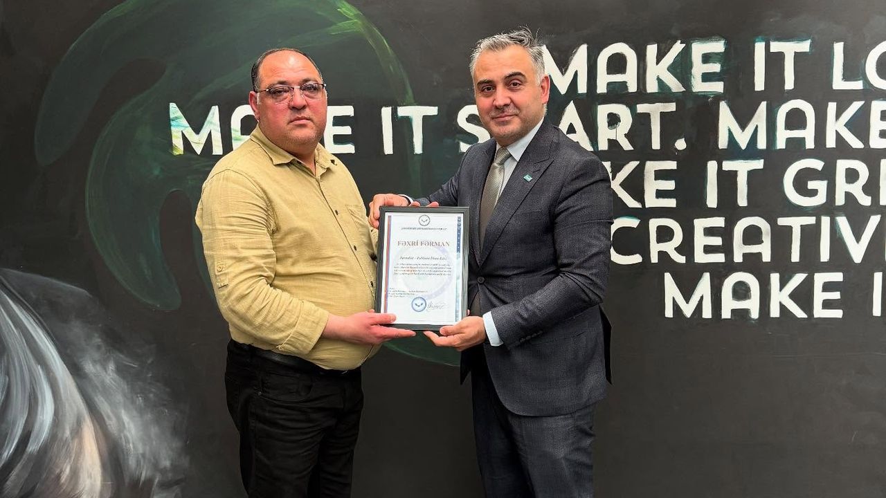 İlhan Kılıç’a Avrupa Azerbaycan Merkezi’nden Fahri Berat Ödülü görseli