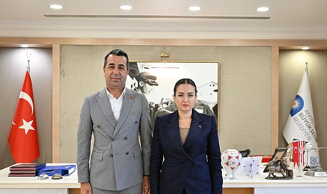 Özdemir Merkezefendi ve Tuzlukçu Belediye Başkanlarını kabul etti görseli