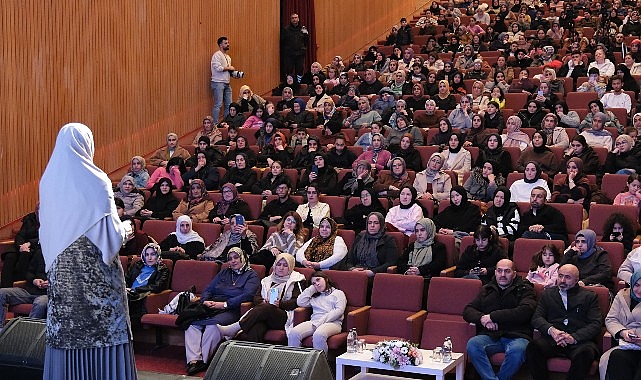 Saliha Erdim Söyleşisi, Zeytinburnu Kültür Sanat’ta Gerçekleşti! görseli
