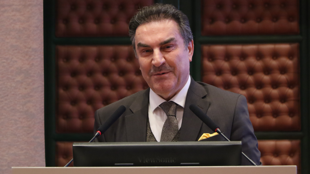 Avşar: Bölünmüş yollar kalkınmanın omurgasıdır görseli