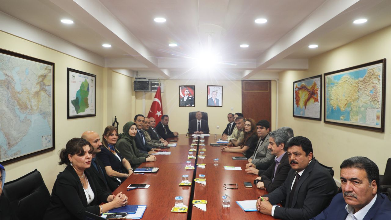 Kars’ta Kadına Yönelik Şiddetle Mücadele Toplantısı gerçekleştirildi görseli