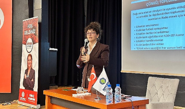 Bakırköy'de Kadınların Sesine Kulak Veren Söyleşi görseli