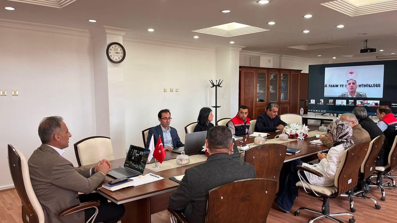 Kars Tarım İl Müdürlüğü’nde değerlendirme toplantısı gerçekleştirildi görseli