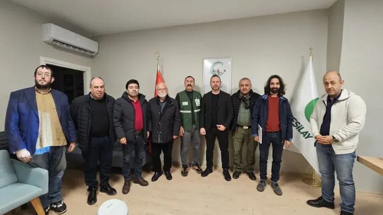 Çekmeköy Yeşilay Şube Başkanı Cüneyt Tığlı: Bağımlılıkla ilgili bir kurutuluş savaşı veriyoruz! görseli