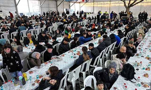 Gebze’de bir sofra, bin bereket görseli