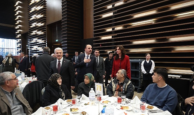 Konya’daki Şehit Aileleri, Gaziler ve Gazi Yakınları "Büyük Aile Sofrası"nda Buluştu görseli